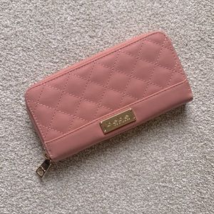Like new EUC Bebe pink long wallet quilted pattern